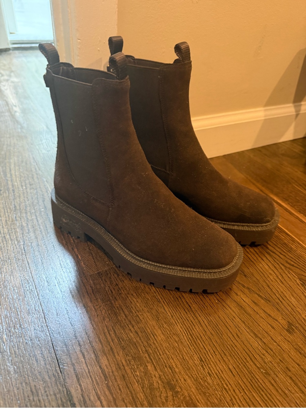 Sam Edelman Brown Suede Platform Chelsea Boots